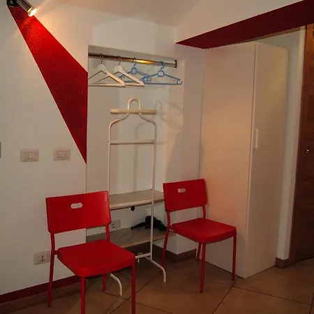 فندق مبيت وإفطار Tower بيرغامو